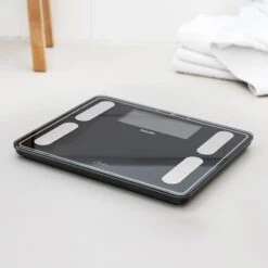 Beurer BF 410 Black Scale -Nordis Camping Shop br bf 410 negra 003