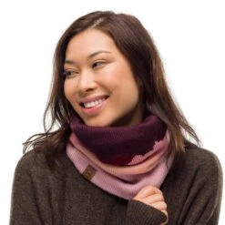 Buff Knitted Polar Neckwarmer Sveta Sweet Pink -Nordis Camping Shop bu 120847.563 003