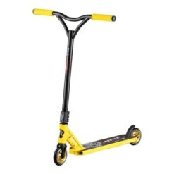 Bestial Wolf Booster B18 Scooter Black Yellow