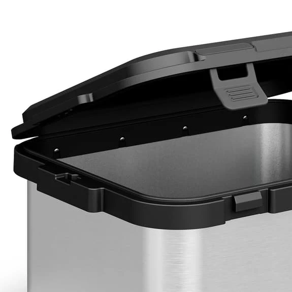 Dometic Hard Storage 50L Box Silver Grey 6 Dometic Hard Storage 50L Box Silver Grey - Image 6