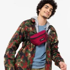 Eastpak Springer 2L Waist Bag Magenta Purple -Nordis Camping Shop eap ek000074w94 005