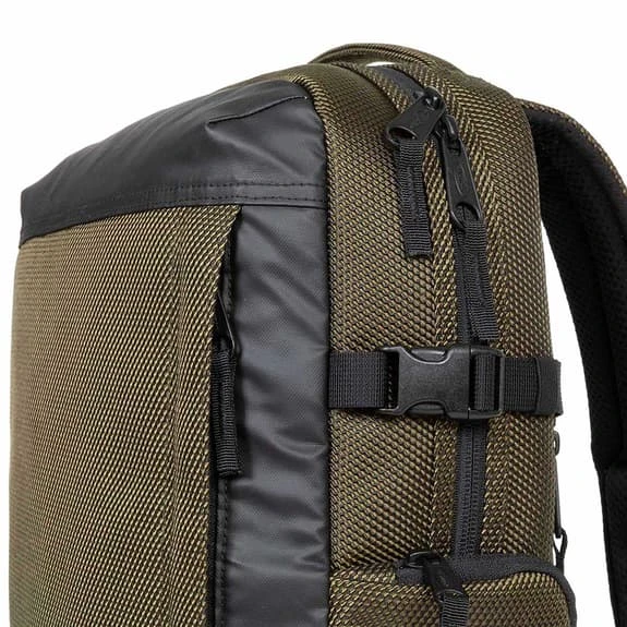 Eastpak Tecum M 19L Backpack Khaki Green Black 5 Eastpak Tecum M 19L Backpack Khaki Green Black - Image 5