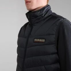 Napapijri Aerons 3 Gilet Black 11 Napapijri Aerons 3 Gilet Black -Nordis Camping Shop nap np0a4gjm041 006