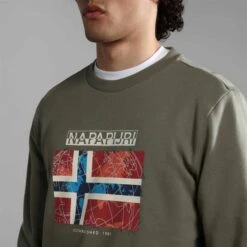 Napapijri Guiro Sweatshirt Green Red -Nordis Camping Shop nap np0a4gzegae1 005