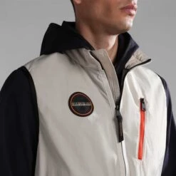 Napapijri Rionapo Vest Beige Black Orange 10 Napapijri Rionapo Vest Beige Black Orange -Nordis Camping Shop nap np0a4h2qn901 005