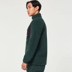 Oakley Mountain Fire Sweatshirt Dark Green Black -Nordis Camping Shop ok foa403426 7bc 003
