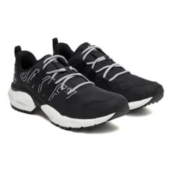 Oakley Nomad Trainers Black White -Nordis Camping Shop ok fof100284 02e 002