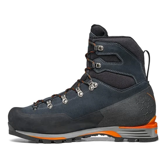 Scarpa Manta Tech GORE-TEX Boots Black Orange 6 Scarpa Manta Tech GORE-TEX Boots Black Orange - Image 6